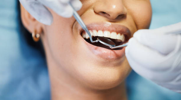 Best Emergency Treatment for Toothache in Coyne Center, IL